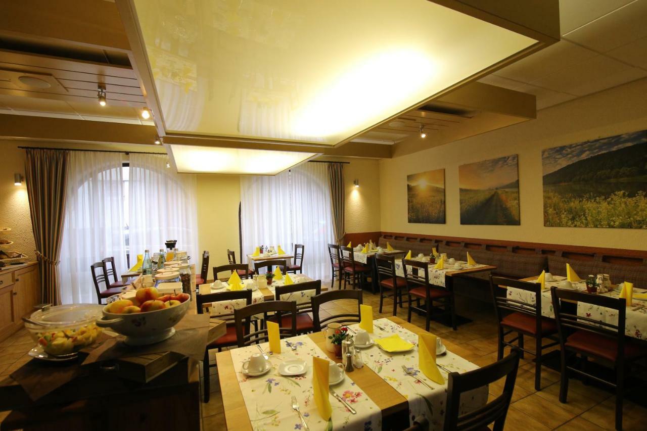 Tauberhotel Kette Вертгейм Экстерьер фото