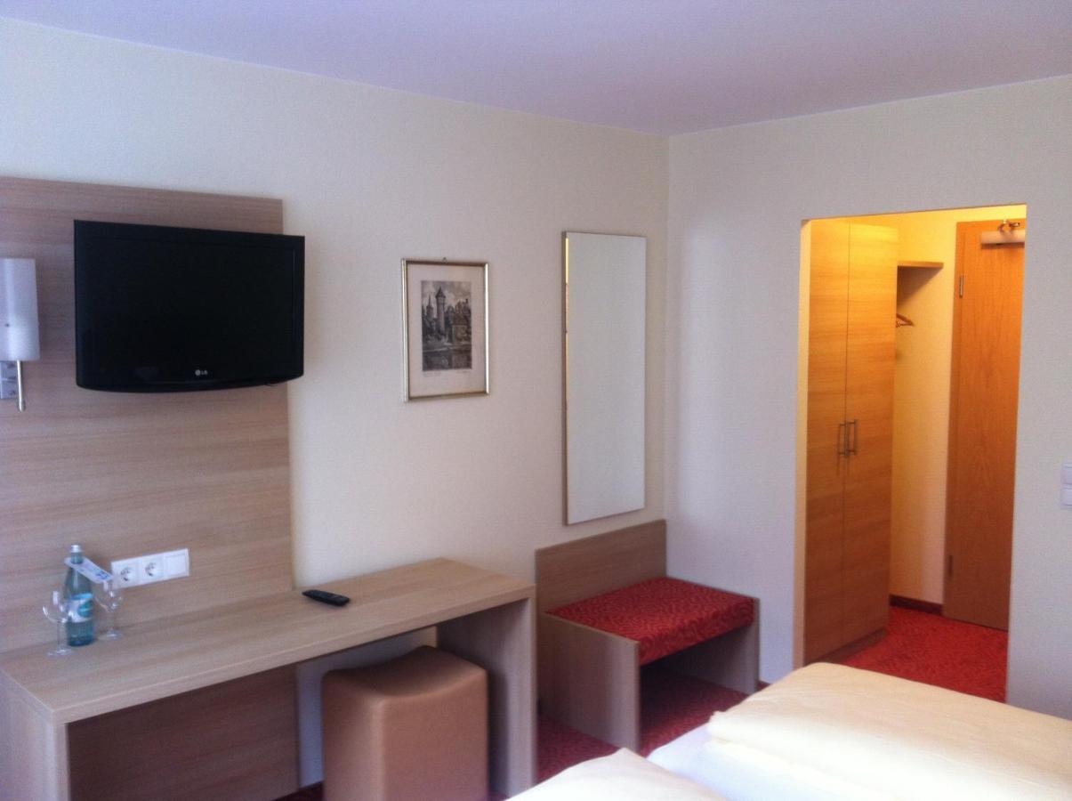 Tauberhotel Kette Вертгейм Номер фото